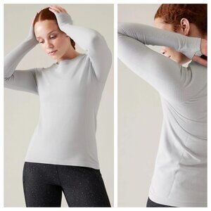 Athleta Flurry Light Grey Seamless Ribbed Long Sleeve Crew Neck Top